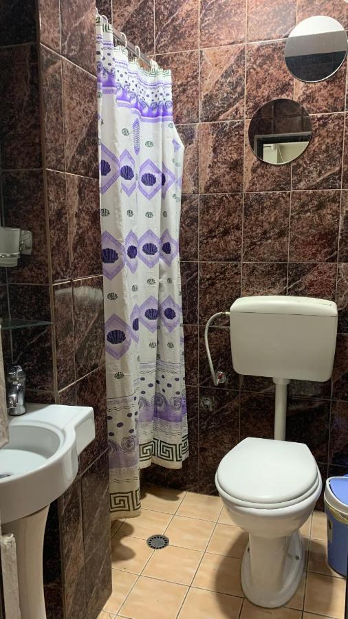 Guest House De Rada Τίρανα Εξωτερικό φωτογραφία