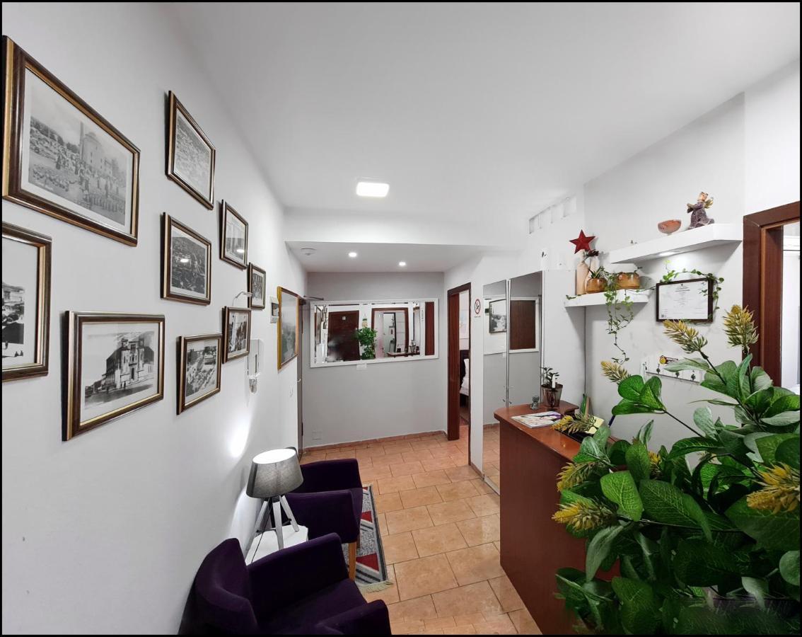 Guest House De Rada Τίρανα Εξωτερικό φωτογραφία