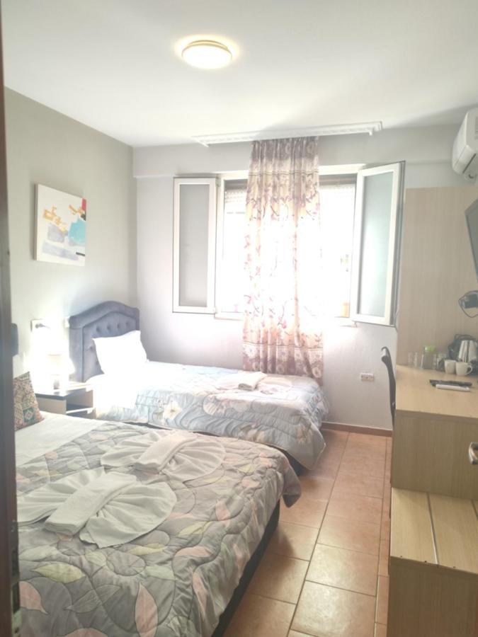 Guest House De Rada Τίρανα Εξωτερικό φωτογραφία